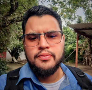 Foto de ALESSANDRO CLAUDIO DA SILVA MENDONCA