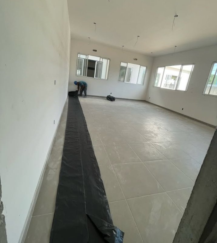 Isolamento de e proteção de piso